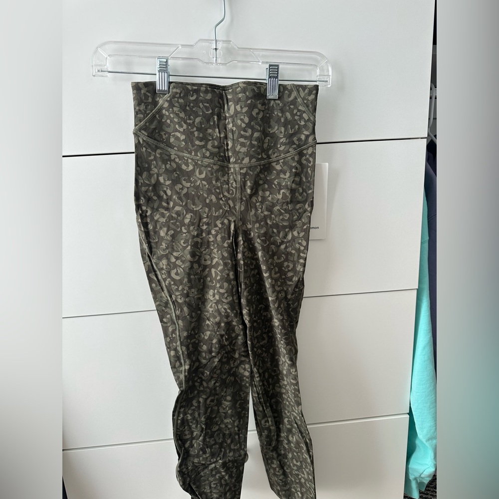 Base Pace HR 25” Legging